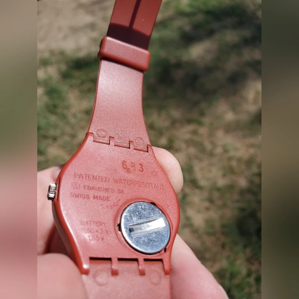 VINTAGE SWATCH WATCH 1983 G-700 RARE PROTOTYPE Brick Color GVC